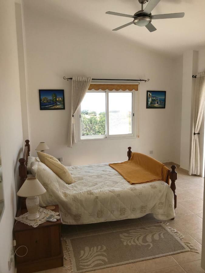 Lilly Villa Peyia Exterior photo
